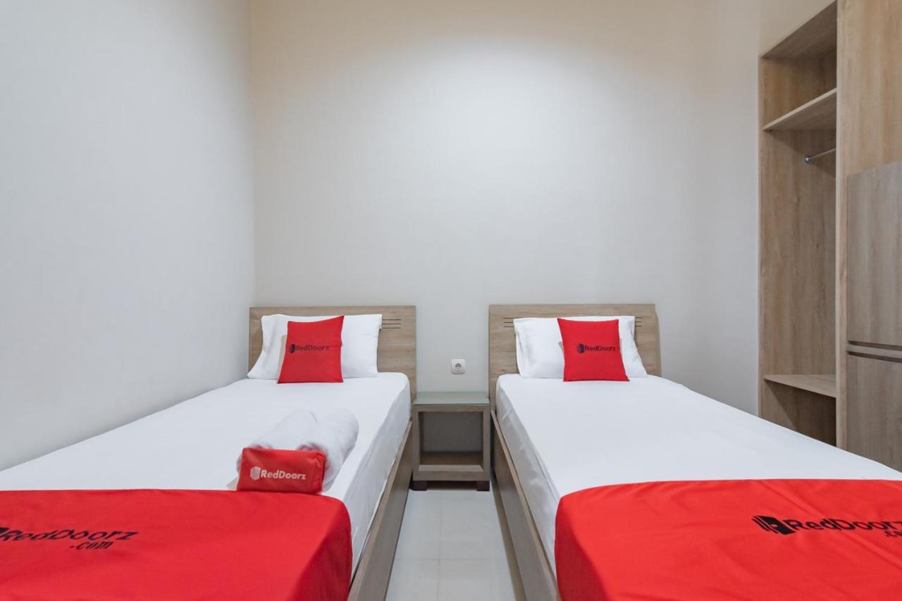 Reddoorz Plus @ Cirebon City Center 외부 사진